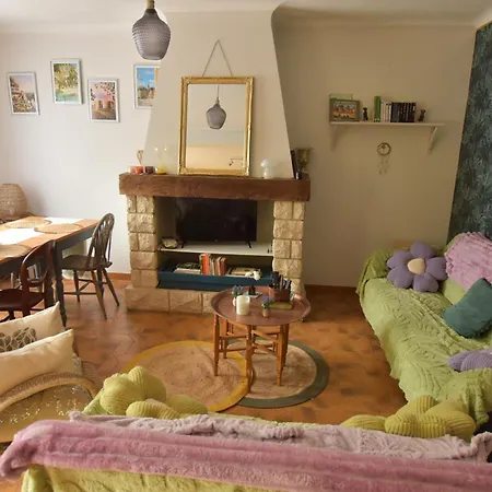 Holiday home La Carolie Le Figuier Mauzac-et-Grand-Castang